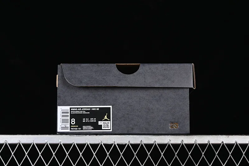 All categories Air Jordan Jordan series basketball shoes Air Jordan 1 Mid Air Jordan AJ1 Mid AJ1 Joe 1 white pink mid-top basketball shoes FN7432-161